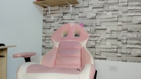 laurita online show from January 16, 2025, 5:55 pm