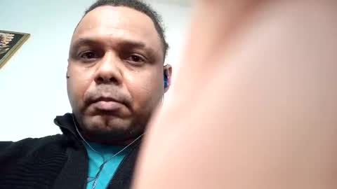 Snapshot of cojroymnamqm chatting on October 30, 2025, 12:28 pm cojroymnamqm online show from October 30, 2025, 12:28 pm