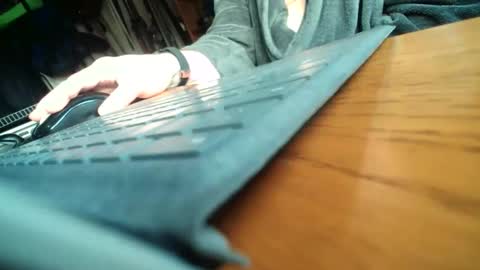 colchuck online show from February 12, 2026, 3:51 pm