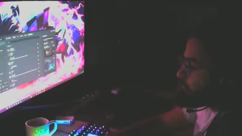 Snapshot of coldd_weather chatting on December 17, 2024, 12:45 am coldd_weather online show from December 17, 2024, 12:45 am