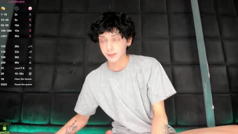 COLE online show from November 8, 2025, 9:02 pm