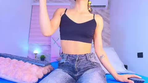 colett online show from January 10, 2026, 11:56 am