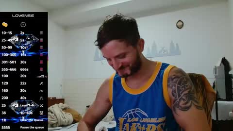 colin hopex  online show from October 19, 2025, 8:42 pm