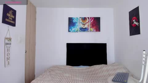 college_muscle_ass online show from April 21, 2026, 7:28 pm