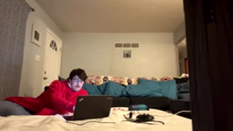 Snapshot of college_packing_8 chatting on February 3, 2026, 1:59 am college_packing_8 online show from February 3, 2026, 1:59 am