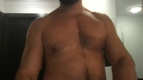 collegeboy3118 online show from December 5, 2024, 1:14 am