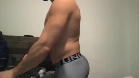 collegeboy3118 online show from January 9, 2025, 1:18 am