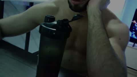 collegegymbro online show from December 10, 2024, 11:51 pm