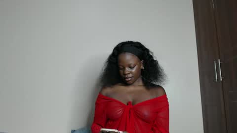 Collin  independent model online show from January 5, 2025, 10:08 pm