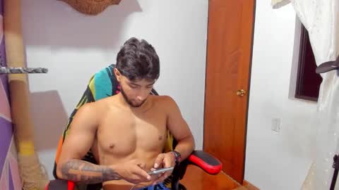 EMMETT COLLINS online show from January 7, 2026, 8:11 pm