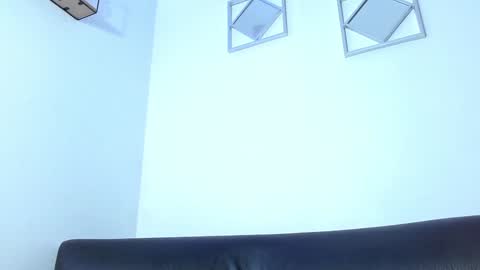  Nahomi  online show from January 4, 2025, 12:38 pm