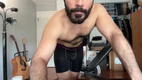 Snapshot of colombianstud94 chatting on April 23, 2026, 12:40 pm colombianstud94 online show from April 23, 2026, 12:40 pm