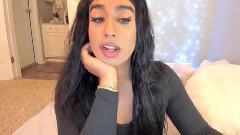    ........ Instagram  Lorysexys online show from November 24, 2025, 5:51 am