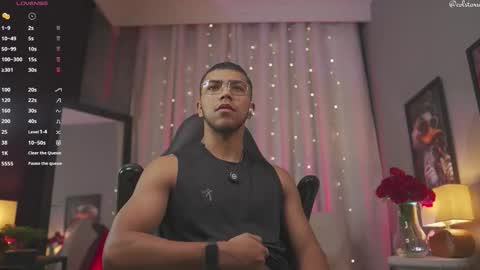 Snapshot of colstorw_ chatting on March 5, 2026, 10:44 am colstorw_ online show from March 5, 2026, 10:44 am