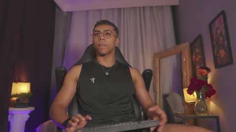 Snapshot of colstorw_ chatting on April 13, 2026, 10:43 am colstorw_ online show from April 13, 2026, 10:43 am