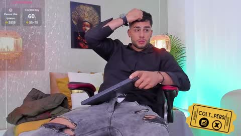 colt_perci online show from January 10, 2025, 4:22 am