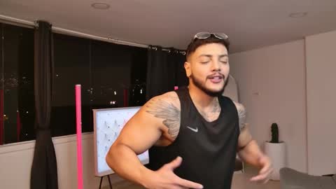 Jhoan online show from October 13, 2025, 2:11 am