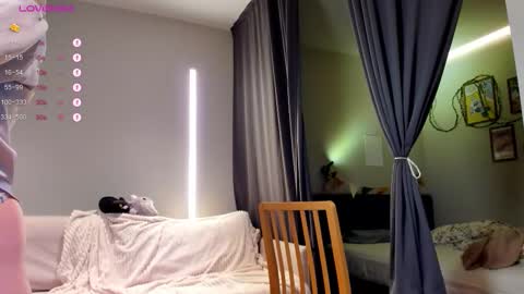 Audrey online show from December 14, 2025, 3:17 pm