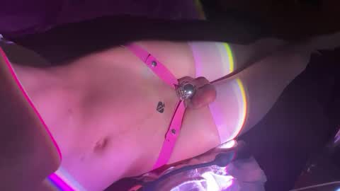 Snapshot of commandme69696969 chatting on March 12, 2025, 9:23 am Kimera online show from March 12, 2025, 9:23 am