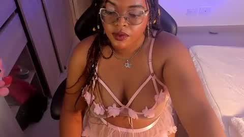 Snapshot of conielaurenth chatting on July 22, 2026, 7:33 am conielaurenth online show from July 22, 2026, 7:33 am