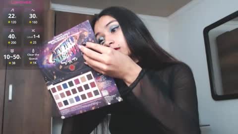 conni_f00x online show from February 4, 2025, 12:44 pm