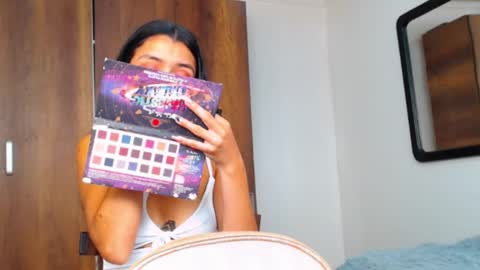 conni_f00x online show from February 10, 2025, 12:29 pm