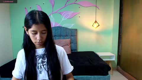 Snapshot of connie_bell chatting on February 1, 2025, 12:05 pm C O N N I E online show from February 1, 2025, 12:05 pm