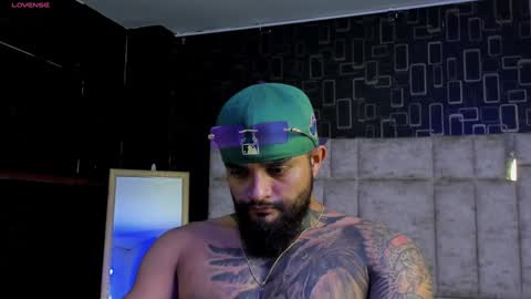 rusfegui online show from December 14, 2024, 3:51 am