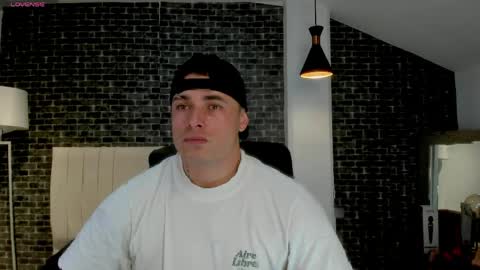 Connor Smith online show from April 5, 2026, 10:51 pm