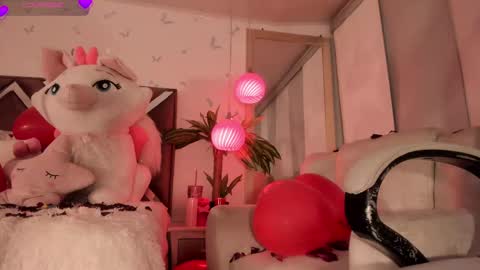 Snapshot of conny_curly chatting on February 13, 2025, 2:12 am Conny online show from February 13, 2025, 2:12 am