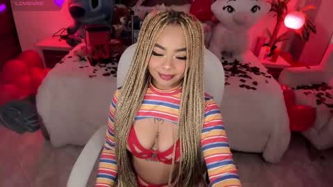 Snapshot of conny_curly chatting on February 14, 2025, 1:29 pm Conny online show from February 14, 2025, 1:29 pm