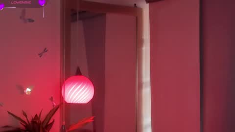 Snapshot of conny_curly chatting on March 8, 2025, 4:17 pm Conny online show from March 8, 2025, 4:17 pm