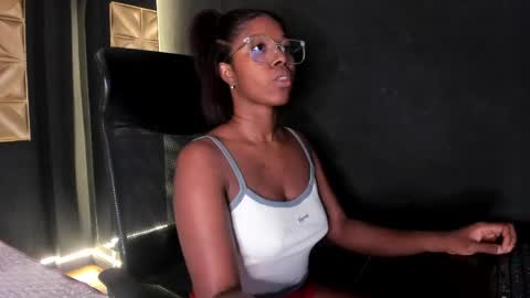 Snapshot of connywellss chatting on June 1, 2026, 8:43 pm Nilo Solem online show from June 1, 2026, 8:43 pm