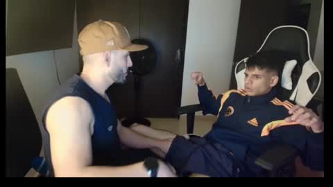 conradgrayson78 leonandresough online show from November 6, 2025, 12:22 am