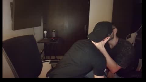 conradgrayson78 leonandresough online show from November 8, 2025, 1:39 am