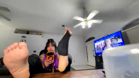 controllercutie online show from January 5, 2026, 11:30 pm