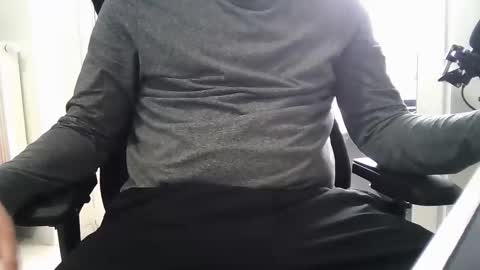 Snapshot of controlphantom chatting on February 10, 2026, 9:46 am ControlPhantom online show from February 10, 2026, 9:46 am