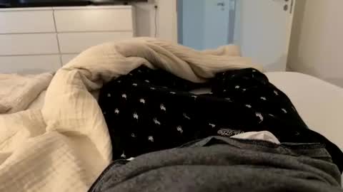 Snapshot of controlphantom chatting on February 11, 2026, 9:47 am ControlPhantom online show from February 11, 2026, 9:47 am