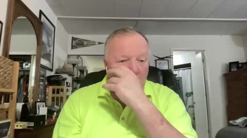 cookoosnest online show from January 7, 2025, 1:06 am