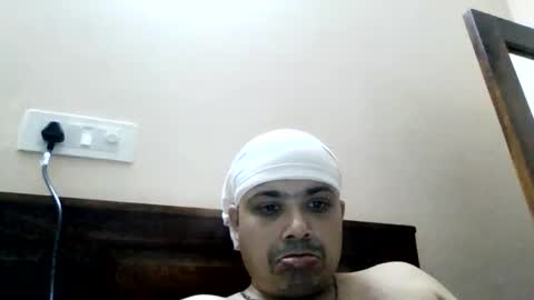Cool Breeze09 online show from May 22, 2026, 10:54 am