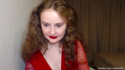 Snapshot of coolamber chatting on December 3, 2024, 6:04 am Amber online show from December 3, 2024, 6:04 am