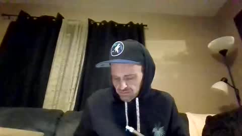 cooldadisalone online show from November 7, 2025, 9:09 am