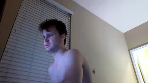 cooldude122222 online show from January 28, 2025, 3:36 am