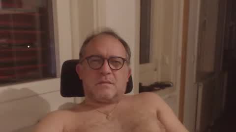 Snapshot of coquin369 chatting on November 13, 2025, 10:19 pm Coquin369 online show from November 13, 2025, 10:19 pm