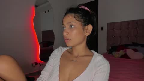  CORA  online show from May 28, 2026, 4:43 am