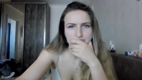 cora_fora online show from March 11, 2026, 10:10 am