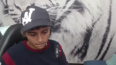 Cora online show from February 3, 2025, 11:58 pm