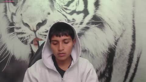 Cora online show from February 6, 2025, 9:17 pm