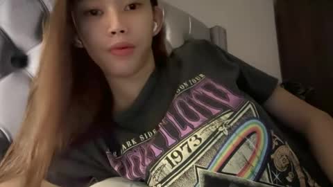 Snapshot of cora_here chatting on February 6, 2026, 7:02 am Cora online show from February 6, 2026, 7:02 am