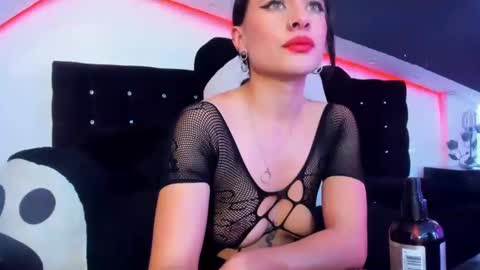 Coral  online show from January 13, 2025, 3:04 pm